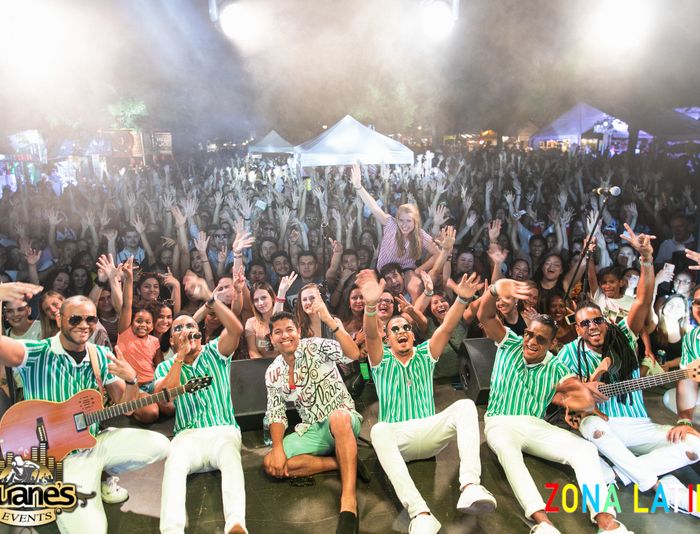 Grupo Extra Zona Latina