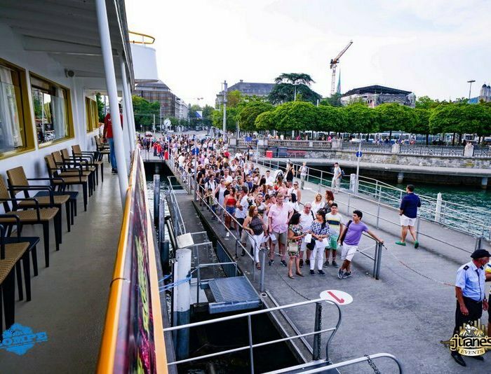 Rompe Boat Bükliplatz