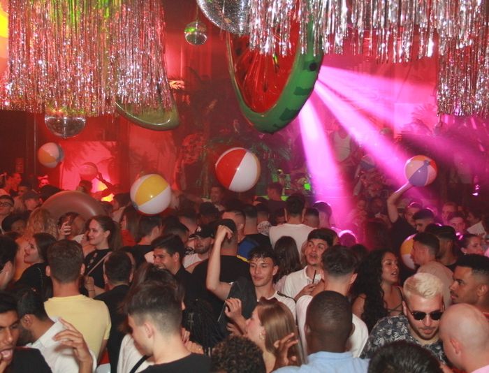 Rompe Beach Party Kaufleuten