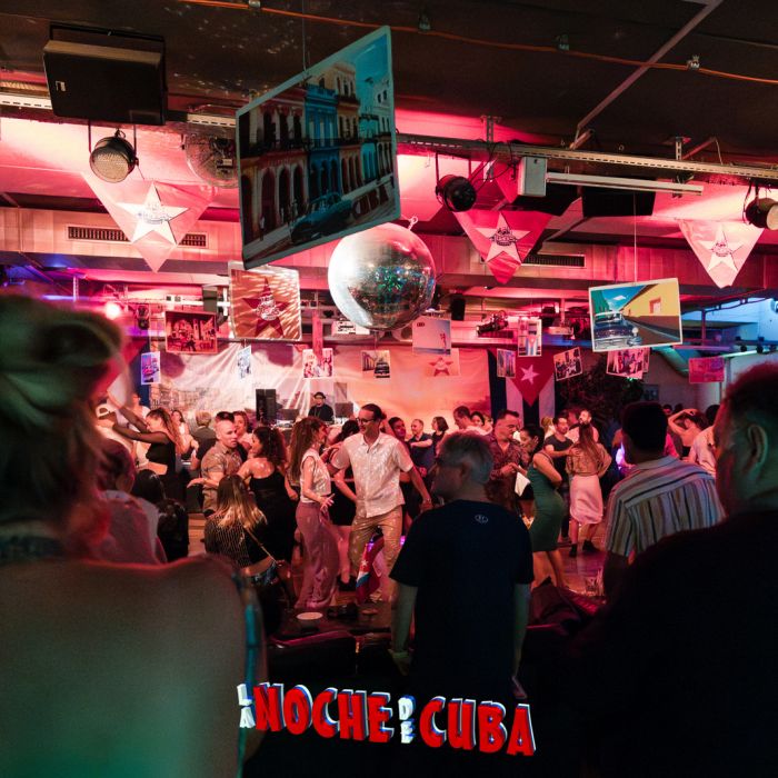 La Noche De Cuba Banana