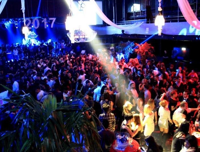 Rompe New Year Party