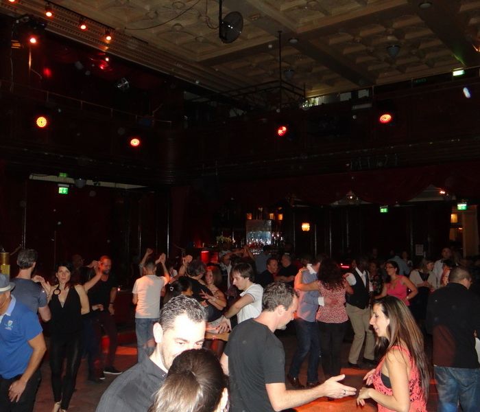 Bailando Kaufleuten Klub